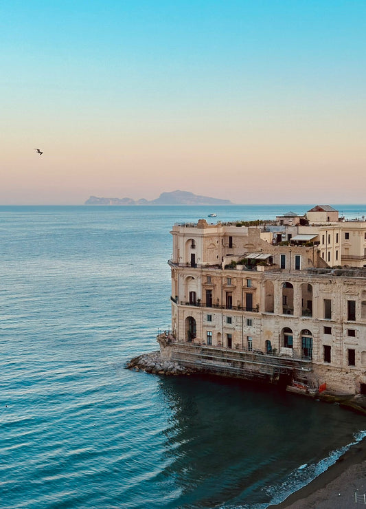 Donn'Anna First Love